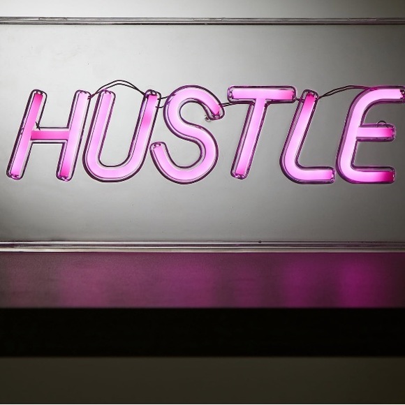 Urban Shop LED Neon Hustle Light-up Clear Acrylic Box, Pink - Picture 3 of 10